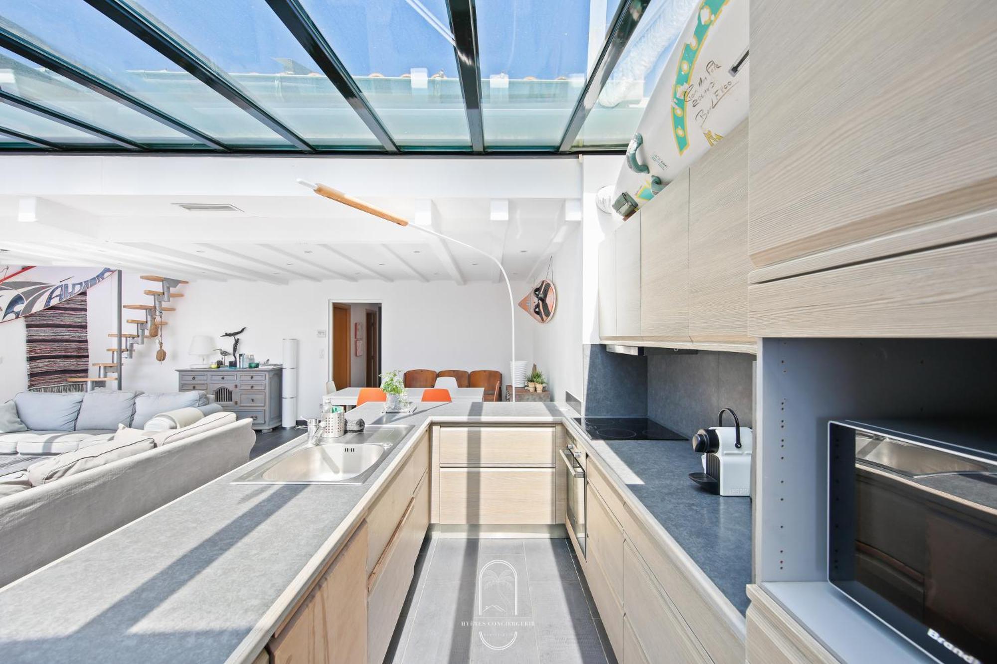 Maison Sur L'Eau-Hyeres-Almanarre-Parkings Clim Wifi By Hc エクステリア 写真
