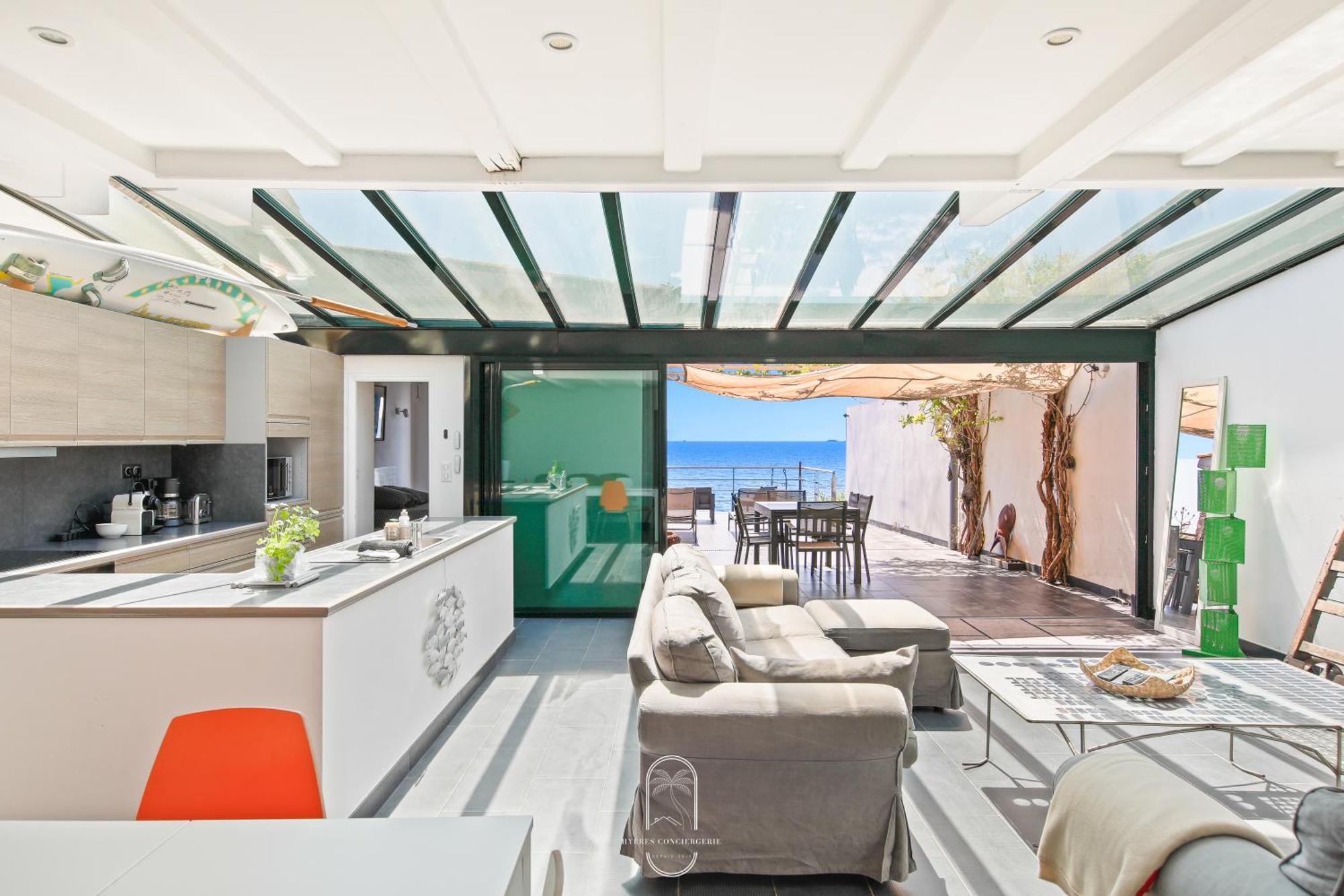Maison Sur L'Eau-Hyeres-Almanarre-Parkings Clim Wifi By Hc エクステリア 写真