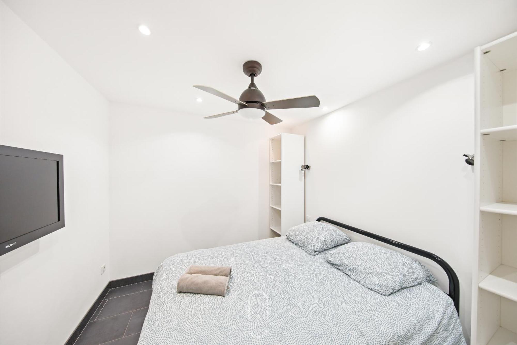 Maison Sur L'Eau-Hyeres-Almanarre-Parkings Clim Wifi By Hc エクステリア 写真