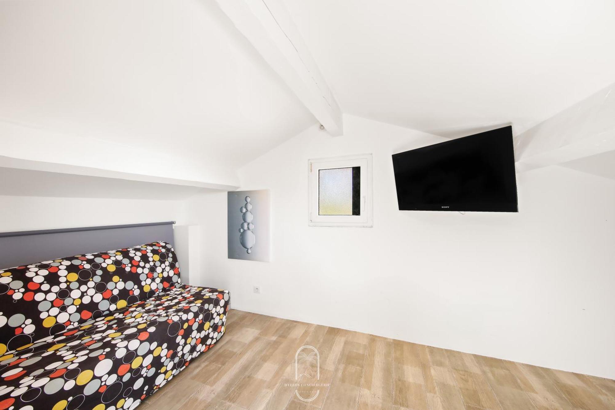 Maison Sur L'Eau-Hyeres-Almanarre-Parkings Clim Wifi By Hc エクステリア 写真