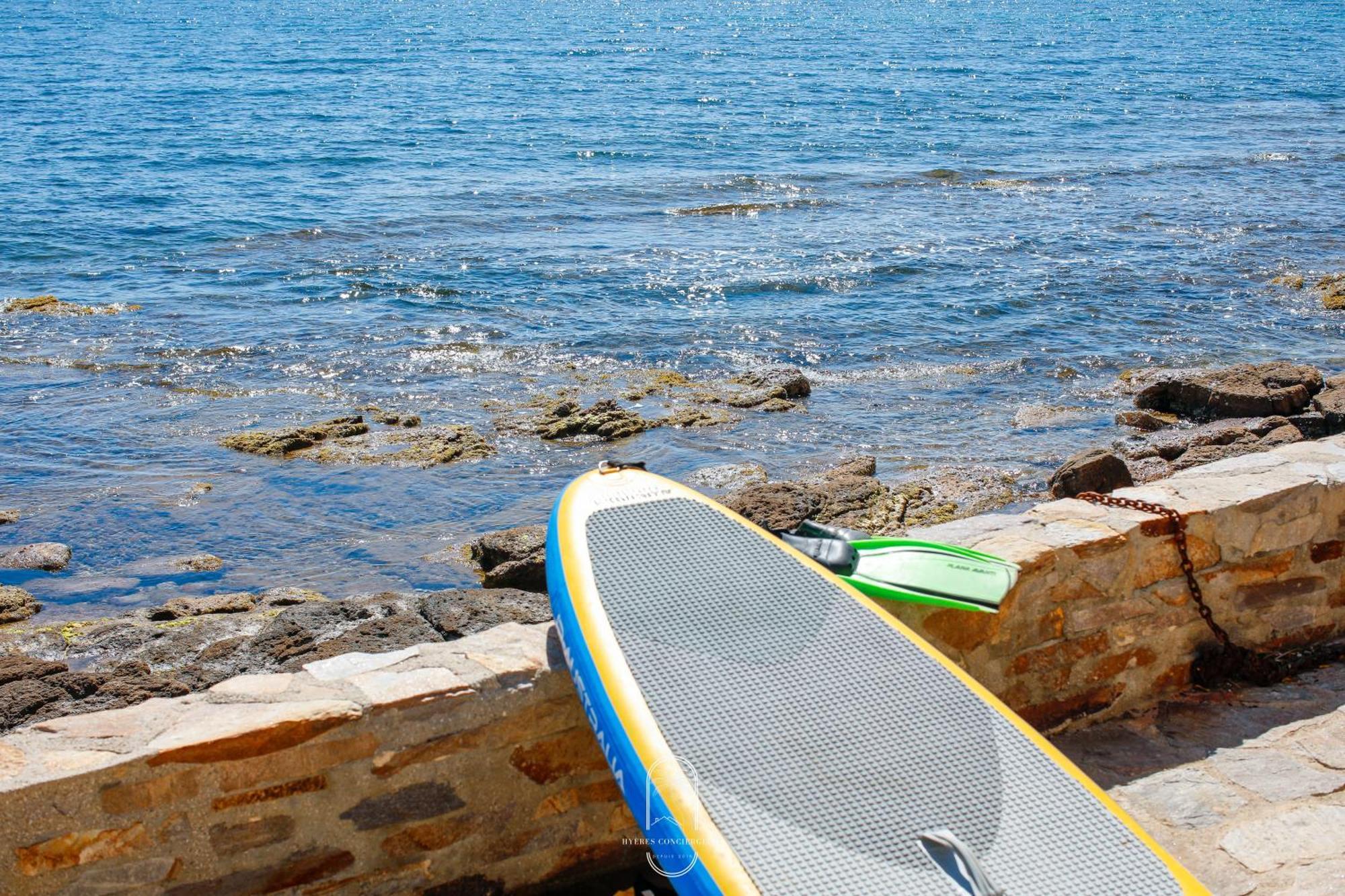 Maison Sur L'Eau-Hyeres-Almanarre-Parkings Clim Wifi By Hc エクステリア 写真